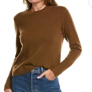 NWT Vince Women's Brown Crew Neck Sweater. Size Medium.